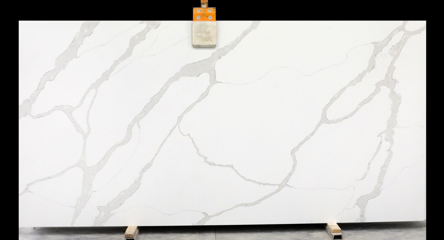 CALACATTA DIVINE QUARTZ